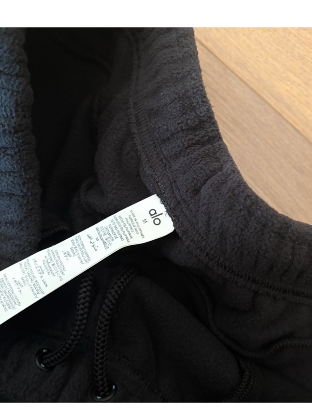 New ALO Yoga Black Relaxed Wide-Leg Thick Fleece Sweatpants - Picture 2 of 6